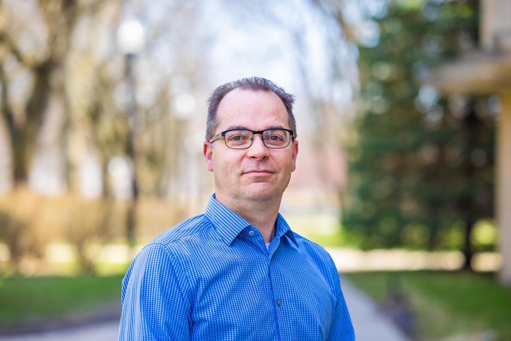 Andreas Glatz, NIU Presidential Research, Scholarship and Artistry Professor in the Department of Physics, serves as principal investigator on the project.